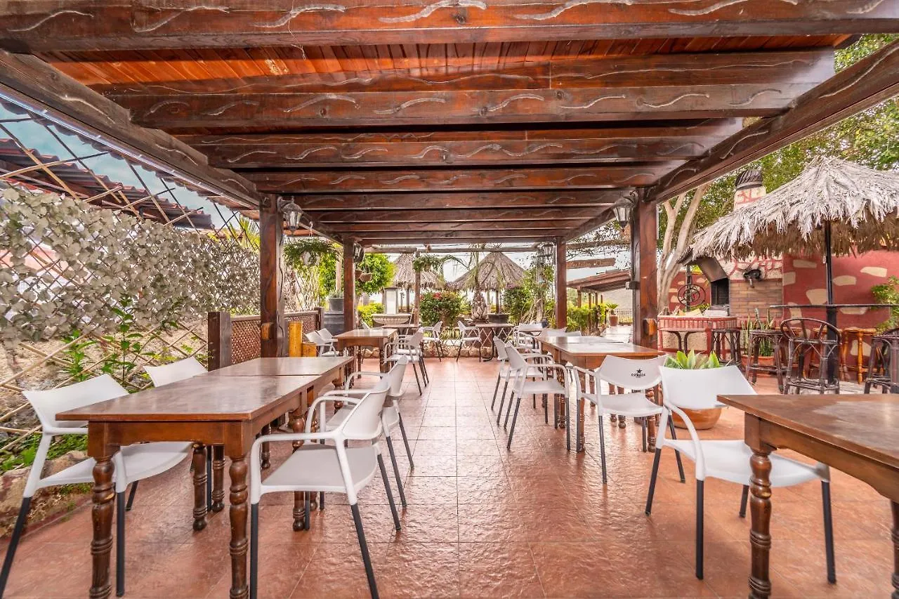 *** فندق مبيت وإفطار مبيت وإفطار Charco del Pino Casa Giuliana إسبانيا